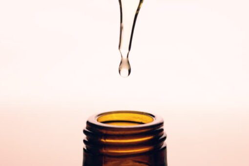 can you use hyaluronic acid with vitamin c